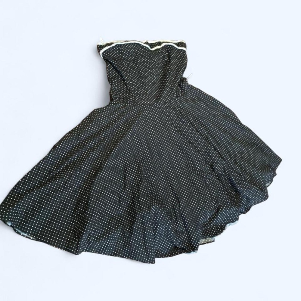 Rockabilly retro polka dot strapless dress from Popsy Clothing
